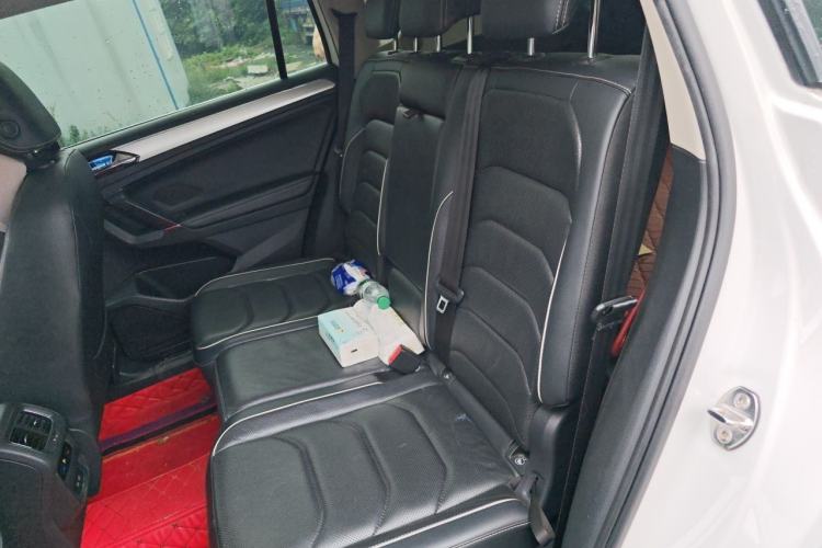 Used Volkswagen Tiguan L 2018 380TSI Automatic All-Wheel Drive Flagship Edition Left Rear Seat