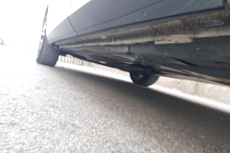 Used Volkswagen Tiguan L 2018 330TSI Automatic Two-Wheel Drive Luxury Edition Left Side Sill