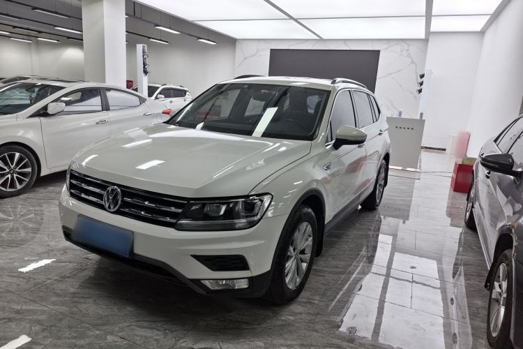 Used Volkswagen Tiguan L 2018 330TSI Automatic Two-Wheel Drive Luxury Edition Guazi used car, China used car export, Used car for sale, Used  cars, Cheapest cars for sale