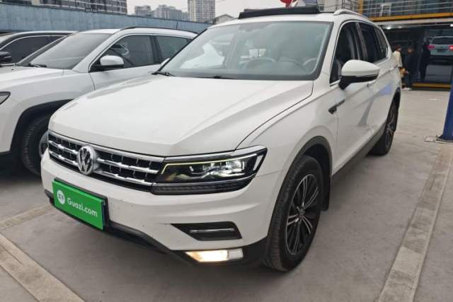 Used Volkswagen Tiguan L 2018 380TSI Automatic All-Wheel Drive Luxury Edition
