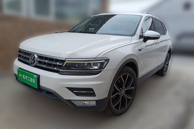 Used Volkswagen Tiguan L 2018 330TSI Automatic Two-Wheel Drive Flagship Edition Guazi used car, China used car export, Used car for sale, Used cars, Cheapest cars for sale