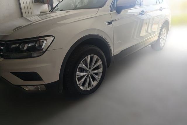 Used Volkswagen Tiguan L 2018 330TSI Automatic Two-Wheel Drive Luxury Edition