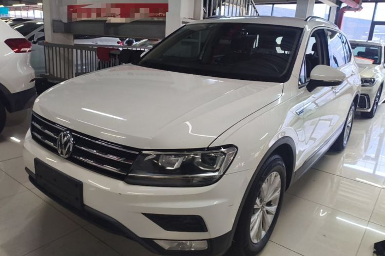 Used Volkswagen Tiguan L 2018 330TSI Automatic Two-Wheel Drive Luxury Edition Guazi used car, China used car export, Used car for sale, Used  cars, Cheapest cars for sale