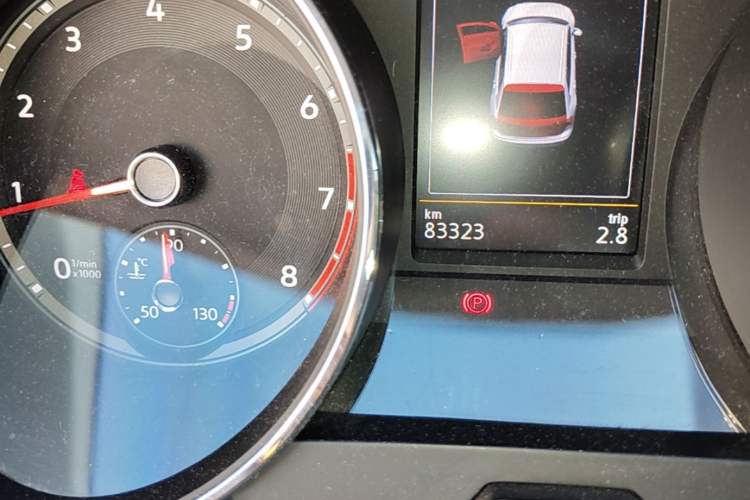 Used Volkswagen Tiguan L 2018 330TSI Automatic Two-Wheel Drive Flagship Edition Odometer Close Up
