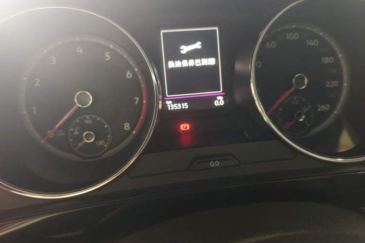 Used Volkswagen Tiguan L 2018 330TSI Automatic Two-Wheel Drive Luxury Edition Odometer Close Up