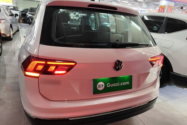Used Volkswagen Tiguan L 2018 330TSI Automatic Two-Wheel Drive Comfort Edition Rear