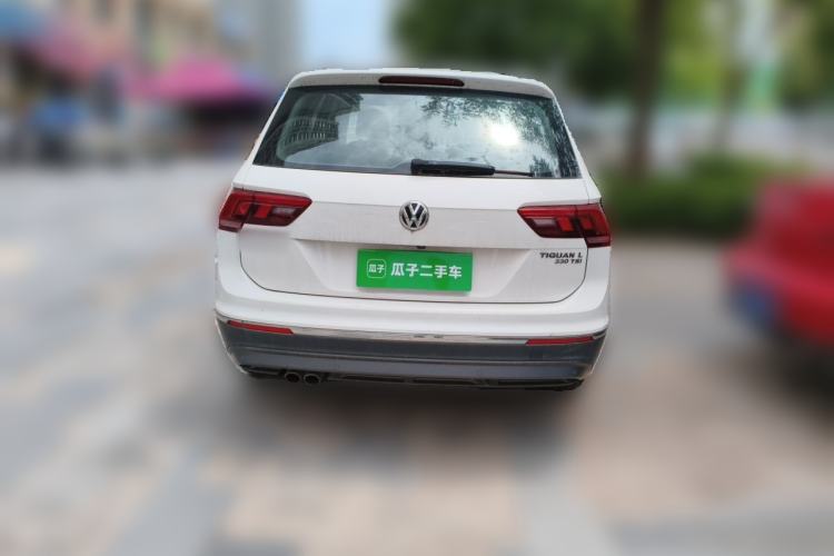 Used Volkswagen Tiguan L 2018 330TSI Automatic Two-Wheel Drive Luxury Edition Rear