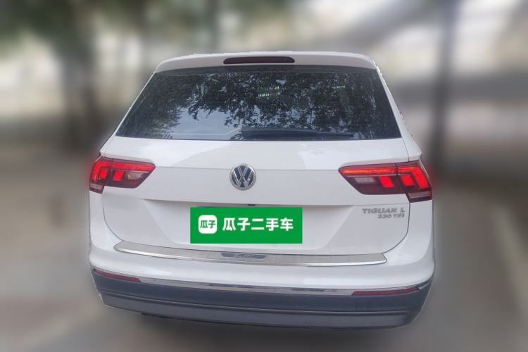 Used Volkswagen Tiguan L 2018 330TSI Automatic Two-Wheel Drive Luxury Edition Rear