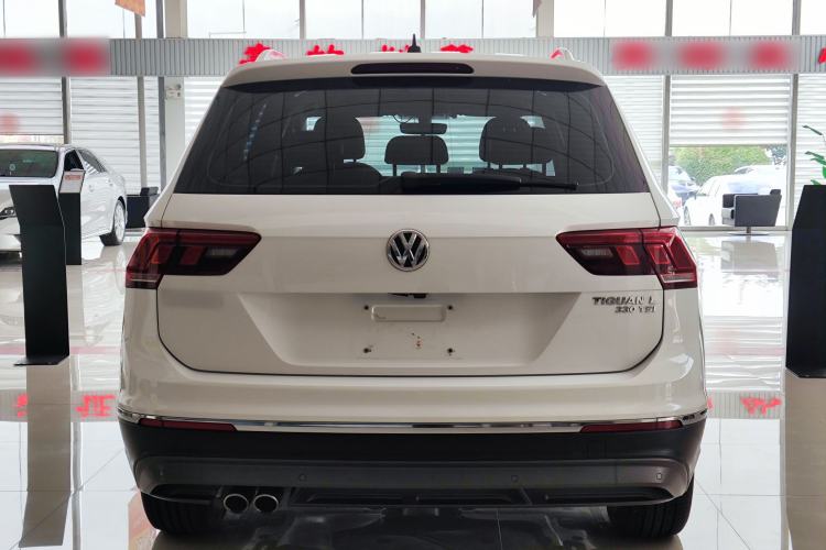 Used Volkswagen Tiguan L 2018 330TSI Automatic Two-Wheel Drive Luxury Edition Rear