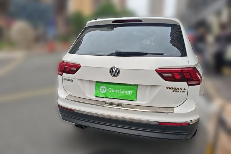 Used Volkswagen Tiguan L 2018 330TSI Automatic Two-Wheel Drive Luxury Edition Rear