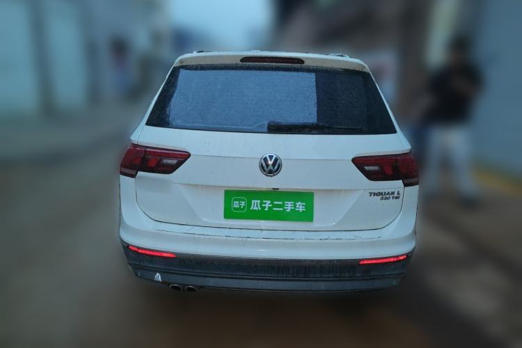 Used Volkswagen Tiguan L 2018 330TSI Automatic Two-Wheel Drive Luxury Edition Rear