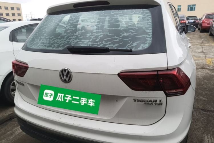 Used Volkswagen Tiguan L 2018 380TSI Automatic All-Wheel Drive Luxury Edition Rear