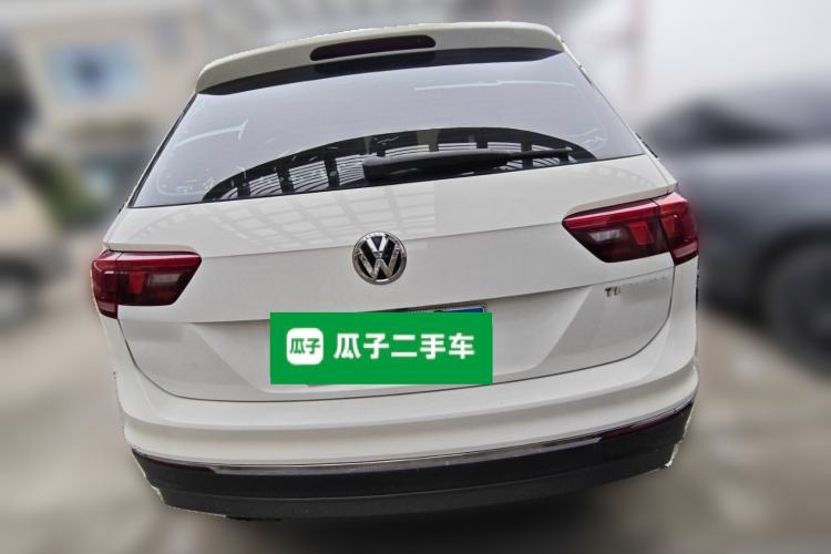 Used Volkswagen Tiguan L 2018 330TSI Automatic Two-Wheel Drive Comfort Edition Rear