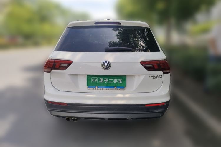 Used Volkswagen Tiguan L 2018 330TSI Automatic Two-Wheel Drive Luxury Edition Rear