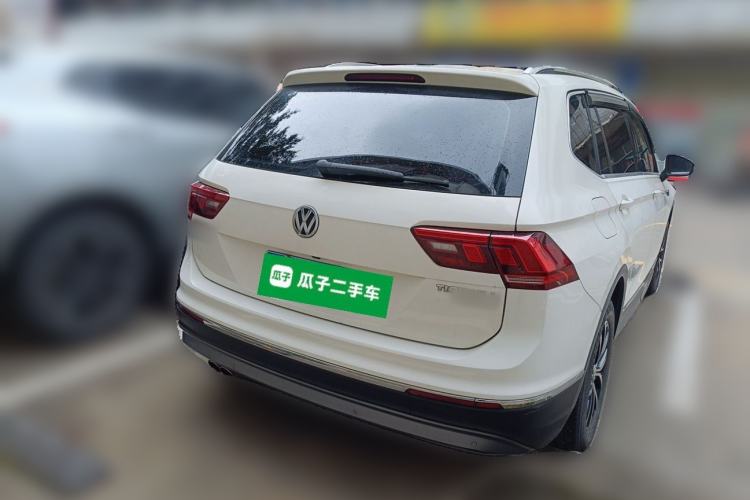 Used Volkswagen Tiguan L 2018 Facelift 330TSI Automatic Two-Wheel Drive Luxury Edition Rear
