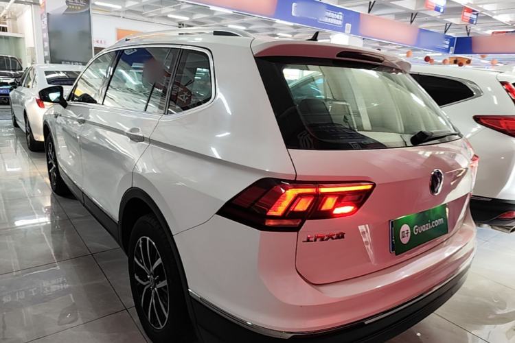 Used Volkswagen Tiguan L 2018 330TSI Automatic Two-Wheel Drive Comfort Edition Rear Left 45 Deg