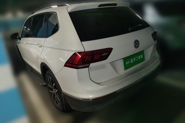 Used Volkswagen Tiguan L 2018 Facelift 330TSI Automatic Two-Wheel Drive Luxury Edition Rear Left 45 Deg