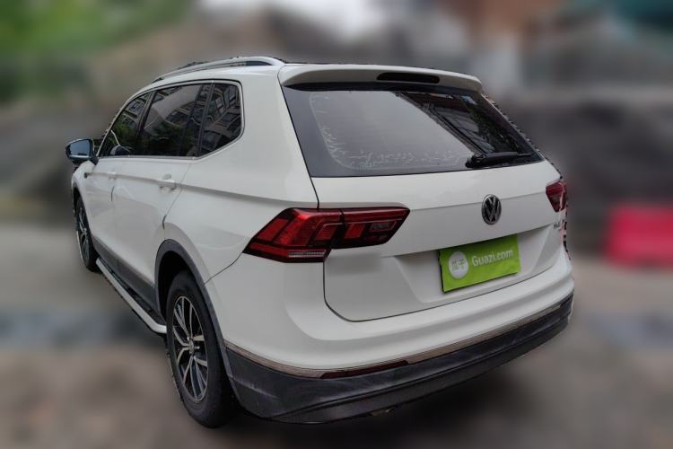 Used Volkswagen Tiguan L 2018 330TSI Automatic Two-Wheel Drive Luxury Edition Rear Left 45 Deg