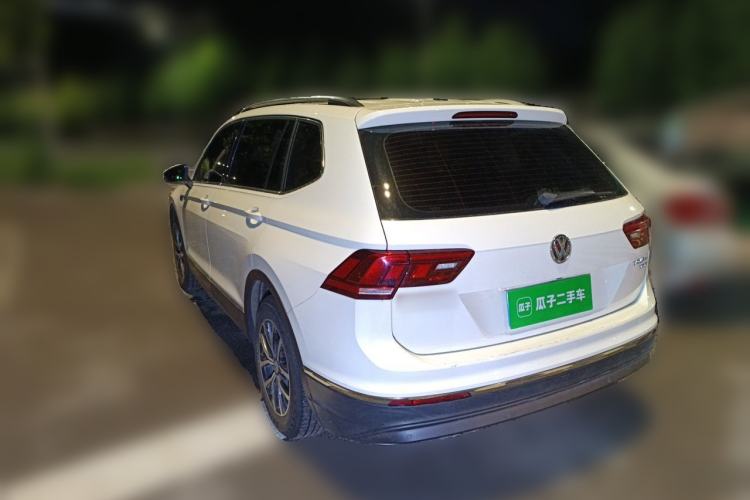 Used Volkswagen Tiguan L 2018 Facelift 330TSI Automatic Two-Wheel Drive Luxury Edition Rear Left 45 Deg