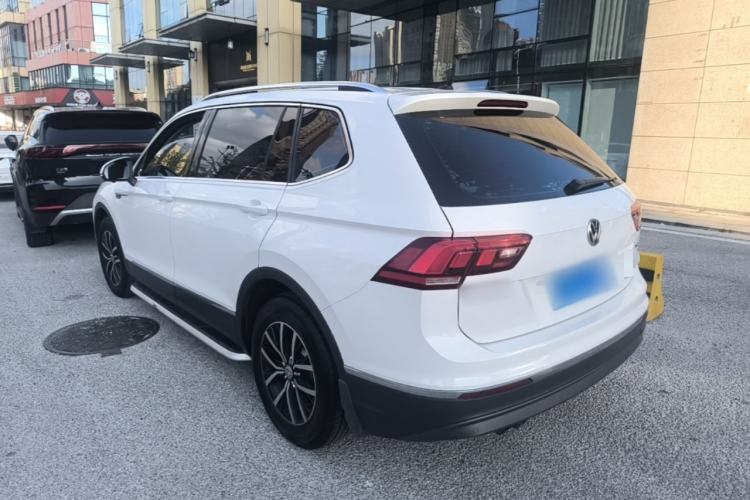 Used Volkswagen Tiguan L 2018 Revised Version 330TSI Automatic Two-Wheel Drive Comfort Edition Rear Left 45 Deg