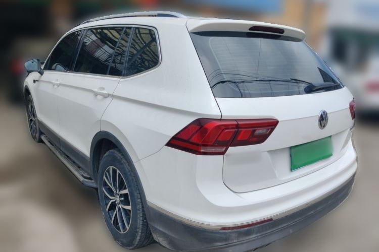 Used Volkswagen Tiguan L 2018 330TSI Automatic Two-Wheel Drive Luxury Edition Rear Left 45 Deg
