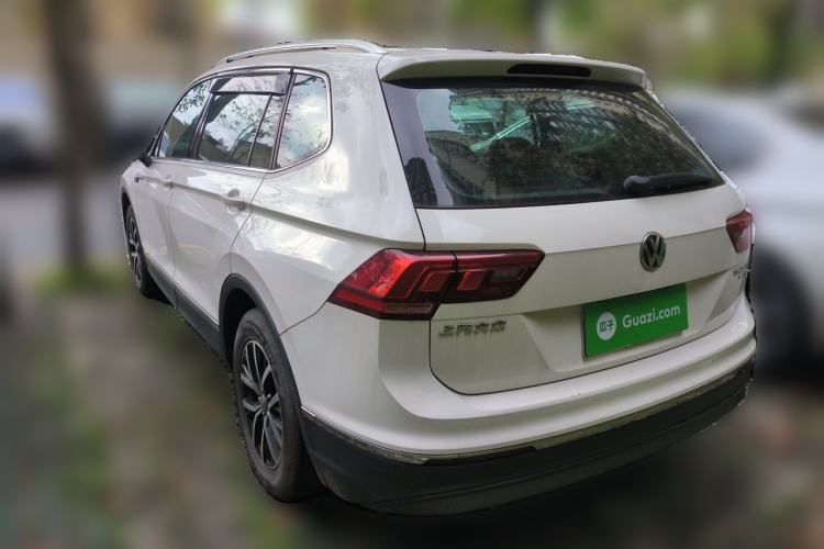 Used Volkswagen Tiguan L 2018 280TSI Automatic Two-Wheel Drive Comfort Edition Rear Left 45 Deg