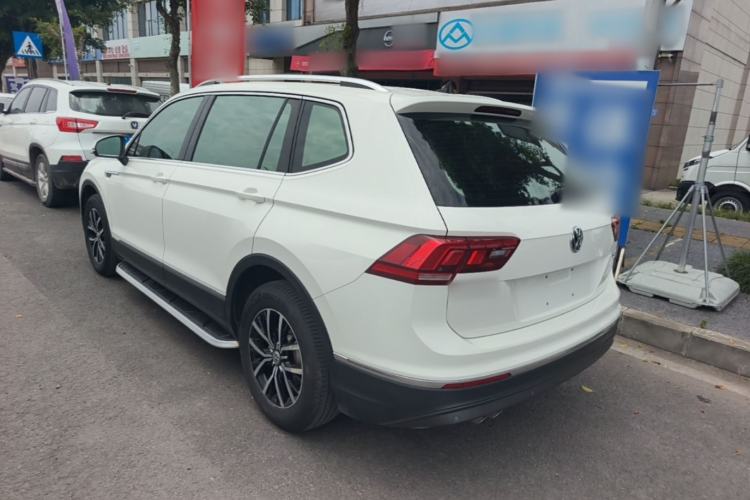 Used Volkswagen Tiguan L 2018 Facelift 330TSI Automatic Two-Wheel Drive Luxury Edition Rear Left 45 Deg