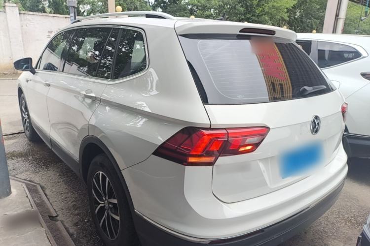 Used Volkswagen Tiguan L 2018 330TSI Automatic Two-Wheel Drive Comfort Edition Rear Left 45 Deg