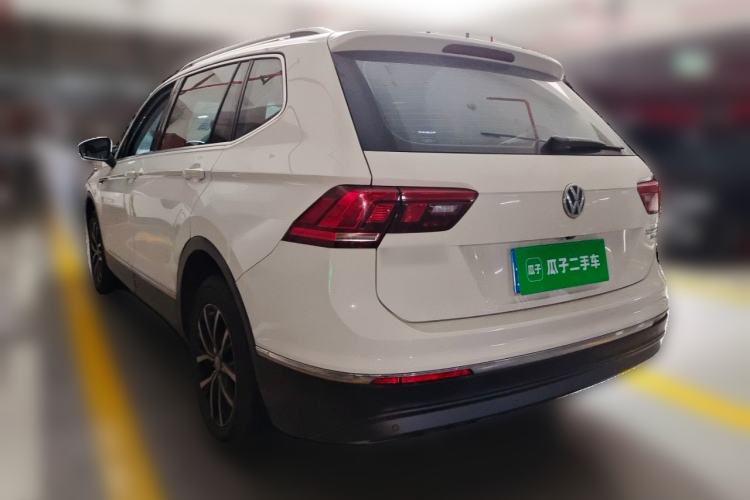 Used Volkswagen Tiguan L 2018 330TSI Automatic Two-Wheel Drive Comfort Edition Rear Left 45 Deg