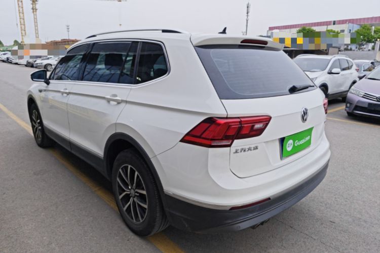 Used Volkswagen Tiguan L 2018 330TSI Automatic Two-Wheel Drive Luxury Edition Rear Left 45 Deg