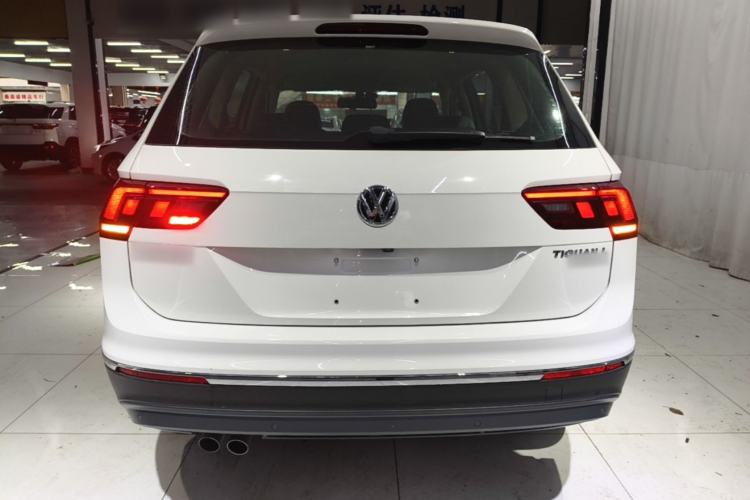 Used Volkswagen Tiguan L 2018 280TSI Automatic Two-Wheel Drive Comfort Edition Rear