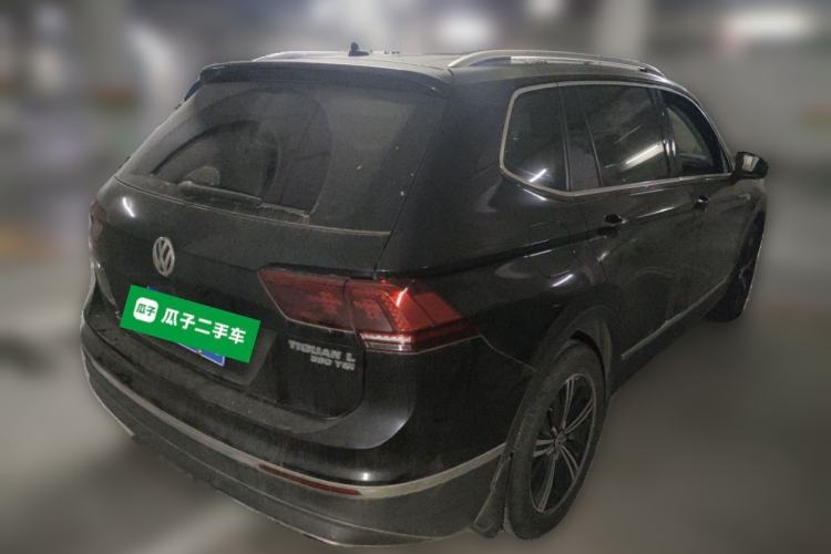 Used Volkswagen Tiguan L 2018 380TSI Automatic All-Wheel Drive Luxury Edition Rear Right 45 Deg