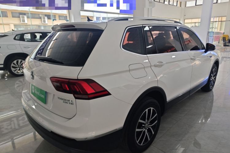 Used Volkswagen Tiguan L 2018 330TSI Automatic Two-Wheel Drive Luxury Edition Rear Right 45 Deg