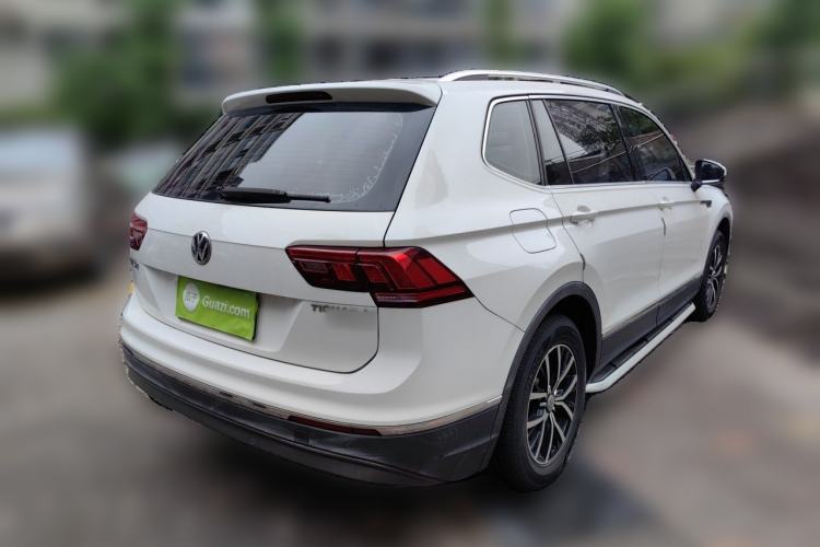 Used Volkswagen Tiguan L 2018 330TSI Automatic Two-Wheel Drive Luxury Edition Rear Right 45 Deg