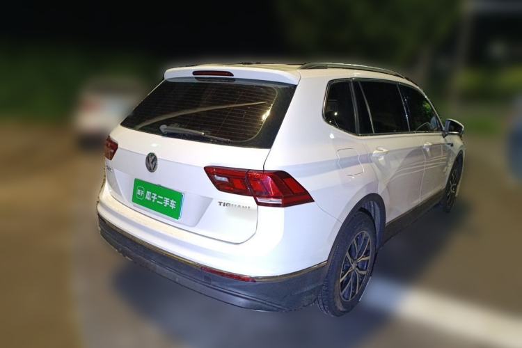 Used Volkswagen Tiguan L 2018 Facelift 330TSI Automatic Two-Wheel Drive Luxury Edition Rear Right 45 Deg