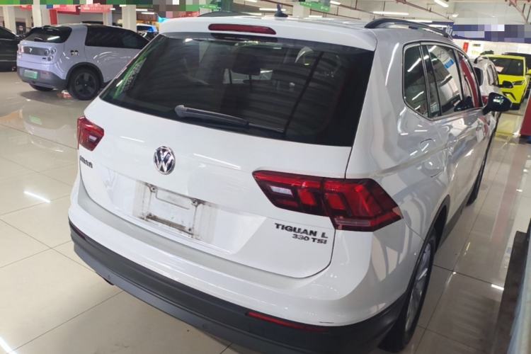 Used Volkswagen Tiguan L 2018 330TSI Automatic Two-Wheel Drive Luxury Edition Rear Right 45 Deg