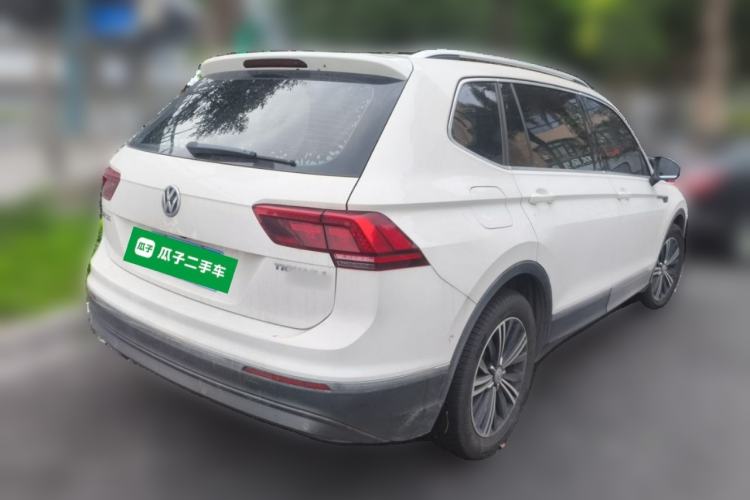 Used Volkswagen Tiguan L 2018 330TSI Automatic Two-Wheel Drive Flagship Edition Rear Right 45 Deg