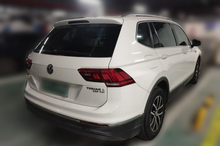 Used Volkswagen Tiguan L 2018 330TSI Automatic Two-Wheel Drive Luxury Edition Rear Right 45 Deg