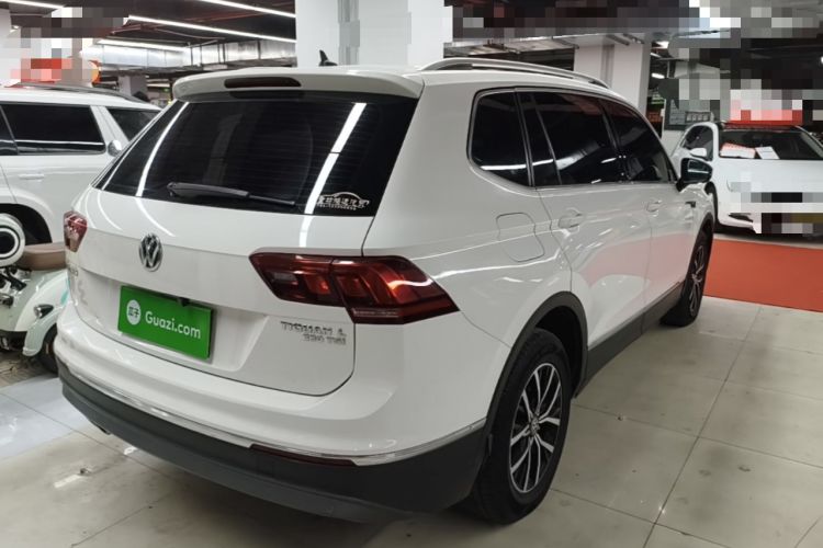 Used Volkswagen Tiguan L 2018 330TSI Automatic Two-Wheel Drive Luxury Edition Rear Right 45 Deg