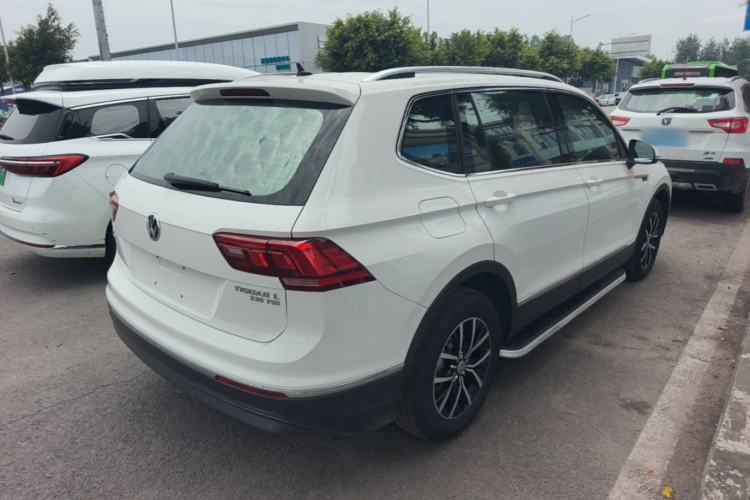Used Volkswagen Tiguan L 2018 Facelift 330TSI Automatic Two-Wheel Drive Luxury Edition Rear Right 45 Deg