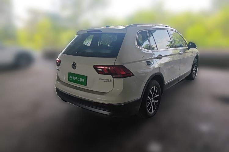 Used Volkswagen Tiguan L 2018 280TSI Automatic Two-Wheel Drive Comfort Edition Rear Right 45 Deg
