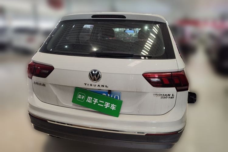 Used Volkswagen Tiguan L 2018 330TSI Automatic Two-Wheel Drive Luxury Edition Rear