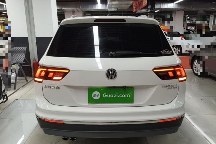 Used Volkswagen Tiguan L 2018 330TSI Automatic Two-Wheel Drive Luxury Edition Rear