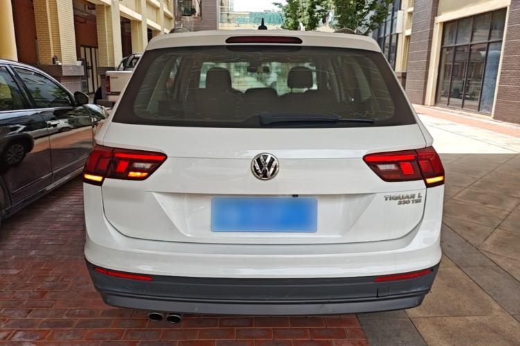 Used Volkswagen Tiguan L 2018 330TSI Automatic Two-Wheel Drive Luxury Edition Rear