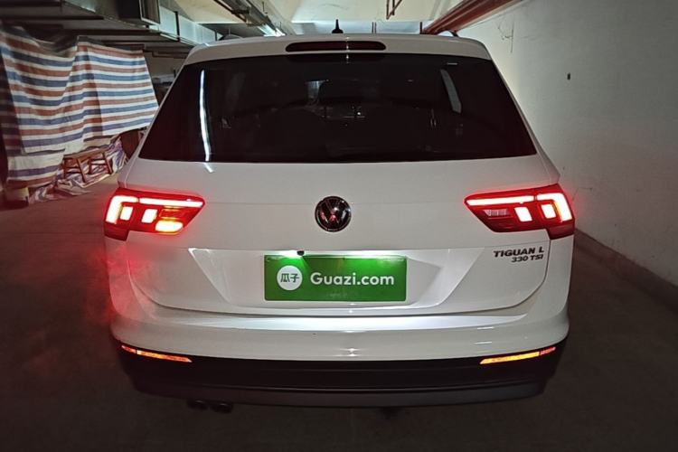 Used Volkswagen Tiguan L 2018 330TSI Automatic Two-Wheel Drive Luxury Edition Rear
