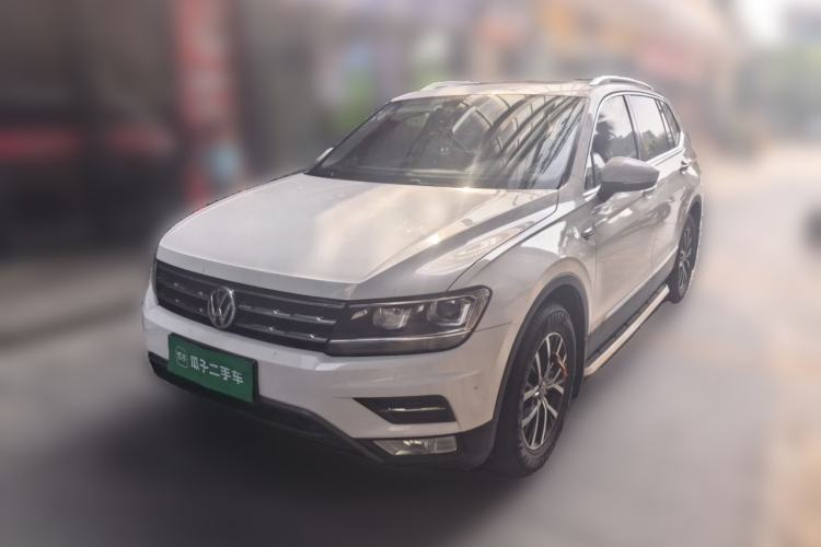 Used Volkswagen Tiguan L 2018 Facelift 330TSI Automatic Two-Wheel Drive Luxury Edition Guazi used car, China used car export, Used car for sale, Used  cars, Cheapest cars for sale