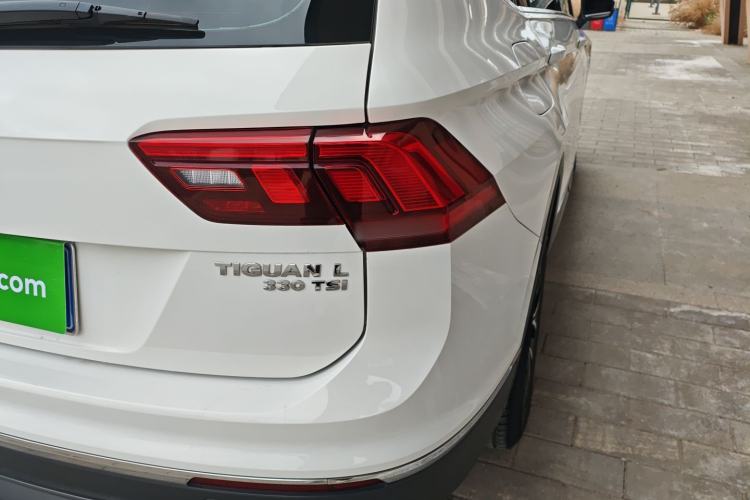 Used Volkswagen Tiguan L 2018 330TSI Automatic Two-Wheel Drive Comfort Edition Right Rear Taillight