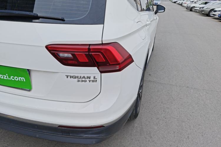 Used Volkswagen Tiguan L 2018 330TSI Automatic Two-Wheel Drive Luxury Edition Right Rear Taillight