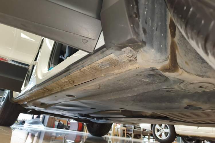 Used Volkswagen Tiguan L 2018 330TSI Automatic Two-Wheel Drive Luxury Edition Right Side Sill