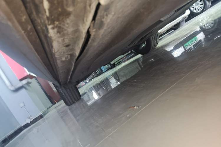Used Volkswagen Tiguan L 2018 330TSI Automatic Two-Wheel Drive Flagship Edition Right Side Sill